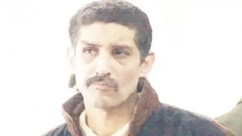 <h3>BABASINI ÖLDÜRMEK İSTEDİ</h3>
<p>Buna kızan Yavuz bu kez de babasını öldürmeye gitti. Baba evinde bulundurduğu pompalı tüfekle karşılık verince Yavuz işini tamamlayamadan uzaklaşmak zorunda kaldı. 2002 yılında aralıksız saldırılarla devam etti, tornavidalı katil durdurulamıyordu. Kadın, erkek fark etmeksizin saldırıyordu.</p>
<p>Bazıları şans eseri yaralanarak kurtuluyordu bazılarıysa o kadar şanslı değildi. 24 Aralık 2002'de sonunda yeniden Çorlu'da yakalandı işlediği cinayetlerle ilgili yaşadığı evde deliller vardı bu kez hastaneye değil doğrudan mahkemeye çıkarıldı.</p>