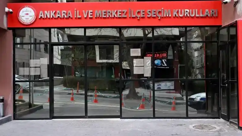 Ankara Büyükşehir Belediye Başkanlığı için adaylar belli oldu! Seçimlerde kaç parti ve aday yarışacak?