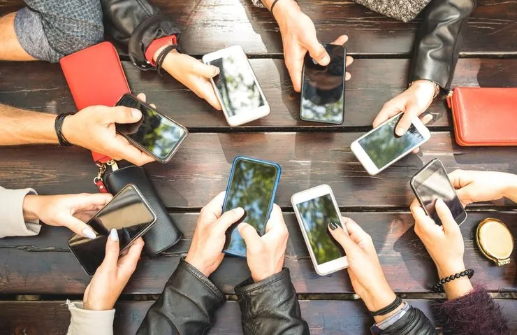Akıllı telefonların en gereksiz bulunan 7 özelliği belli oldu