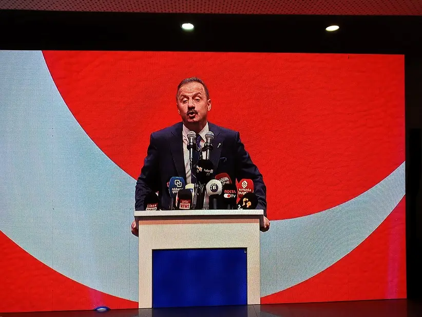 Yavuz Ağıralioğlu A Parti Anahtar Parti Ato Congresium (8)