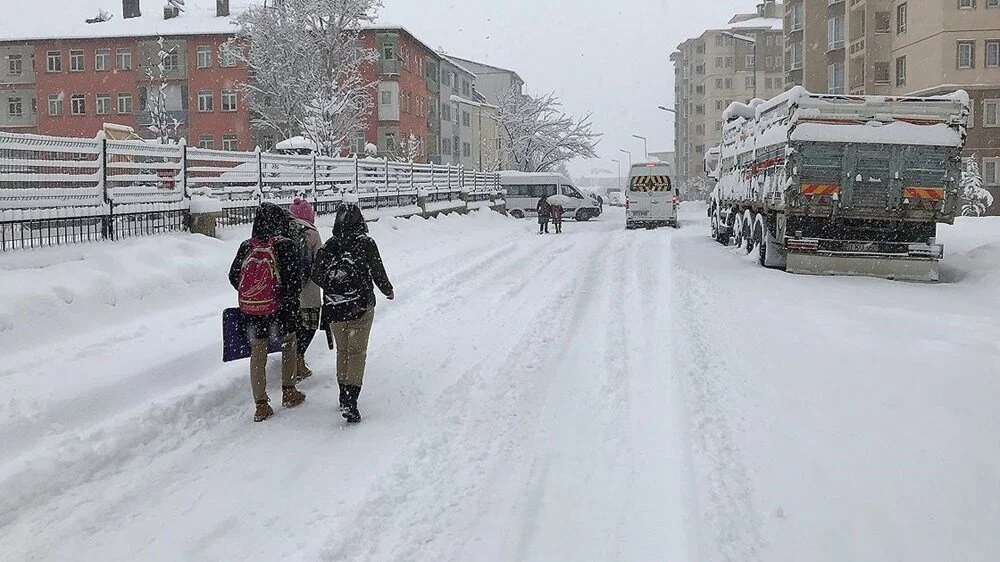 27 Kasim Siirt Okullar Tatil Mi