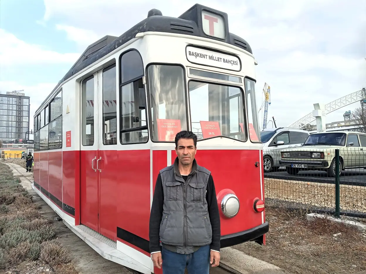 Başkent Millet Bahçesi Akm Nostaljik Tramvay Vatman Ali Erdoğan (2)