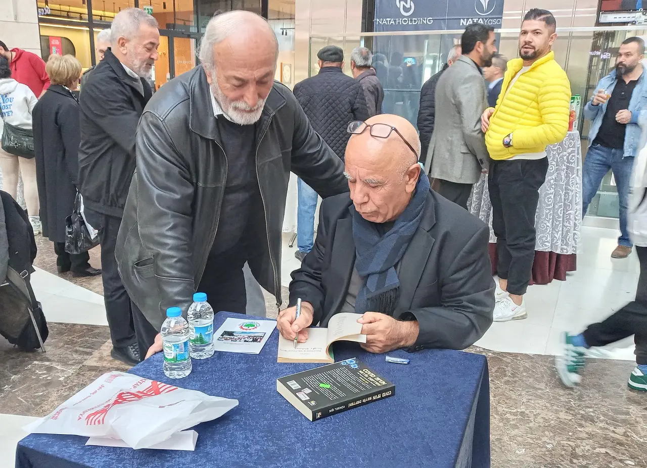 Mamak Edebiyat Günleri Imza Nata Vega Yüksel Işık