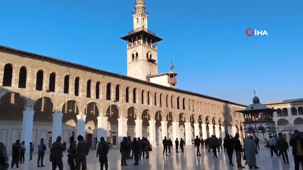 Emevi Camii Neden Önemli Emevi Camii’ni Kim Yaptı Emevi Caminde Kimin Mezarı Var (4)