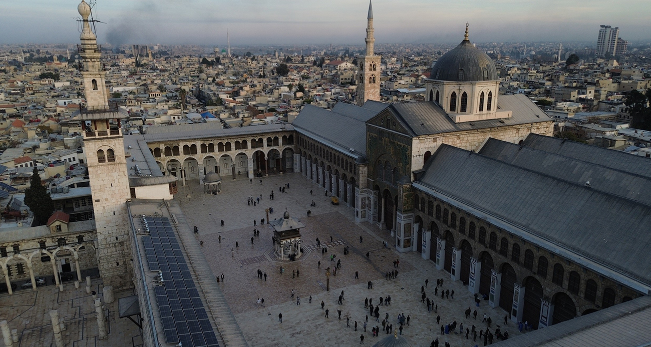 Emevi Camii Neden Önemli Emevi Camii’ni Kim Yaptı Emevi Caminde Kimin Mezarı Var (5)