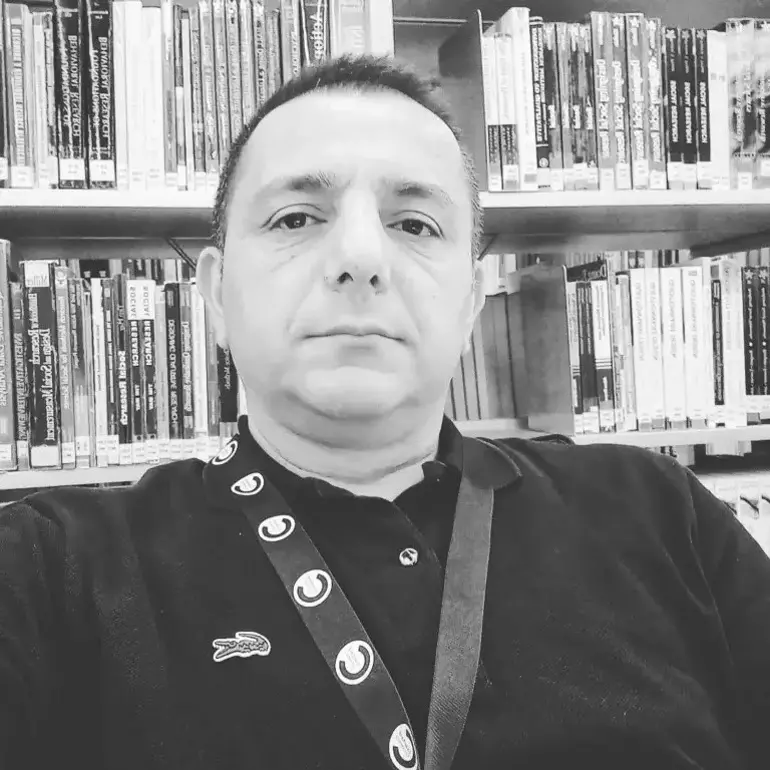 Prof Dr Orhan Ekren Kimdir