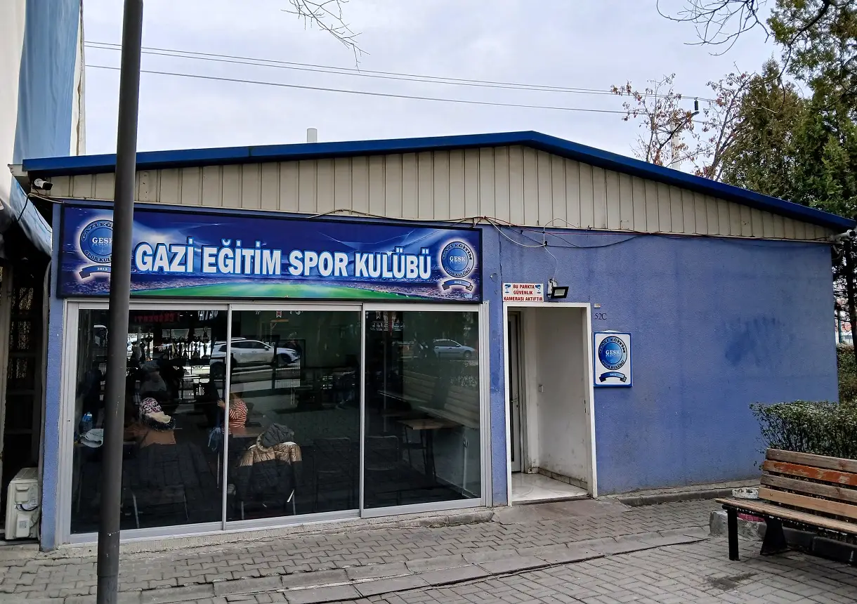 Gazi Eğitim Spor Kulübü Gesk Futbol Akademisi Etimesgut Istasyon Caddesi Halı Saha (4)