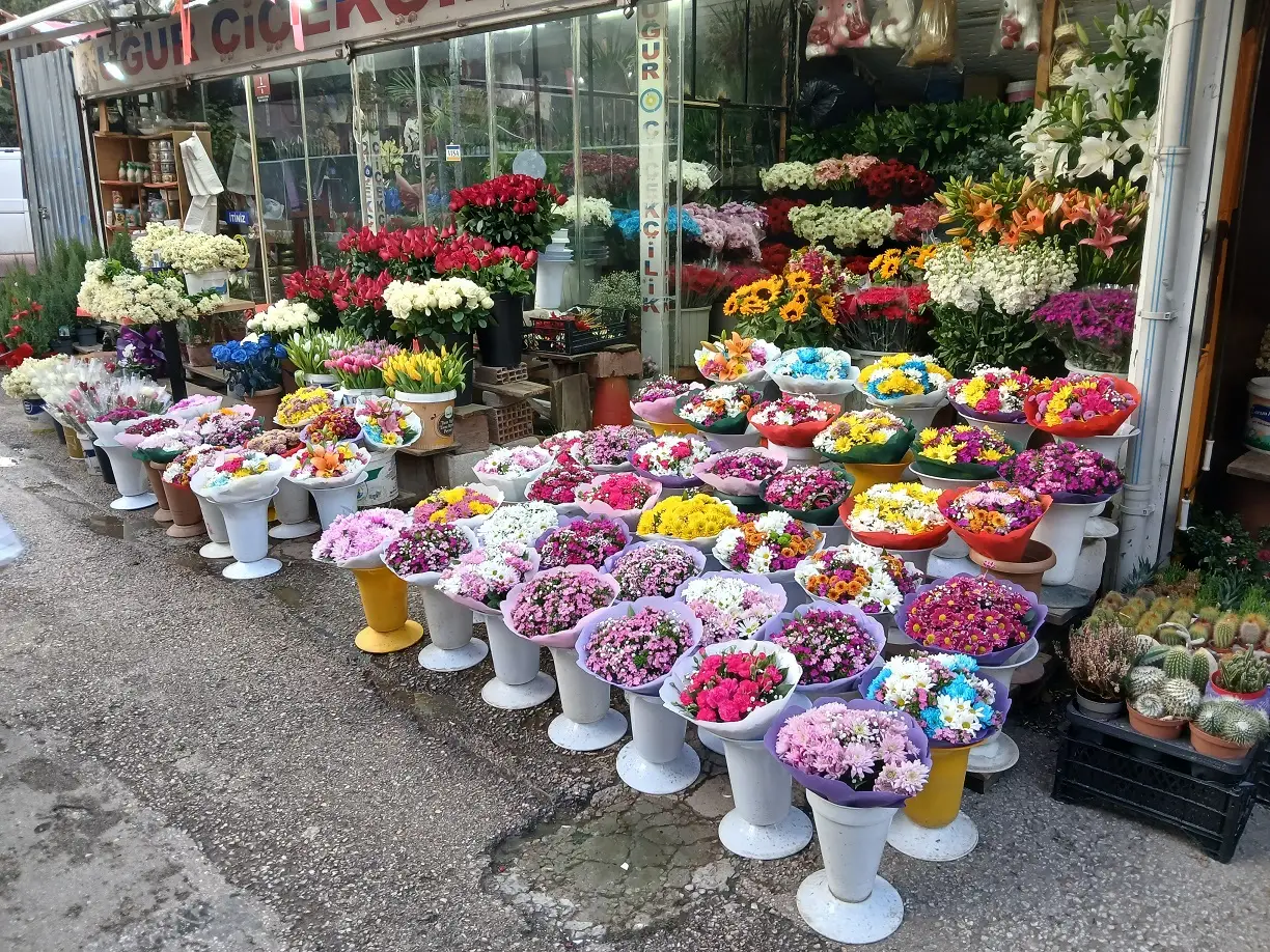 Meb Yanı Güvenpark Çiçekçiler Çarşısı (3)