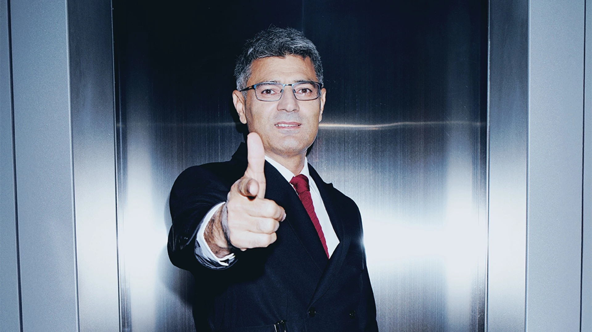 Yusuf Dikeçç