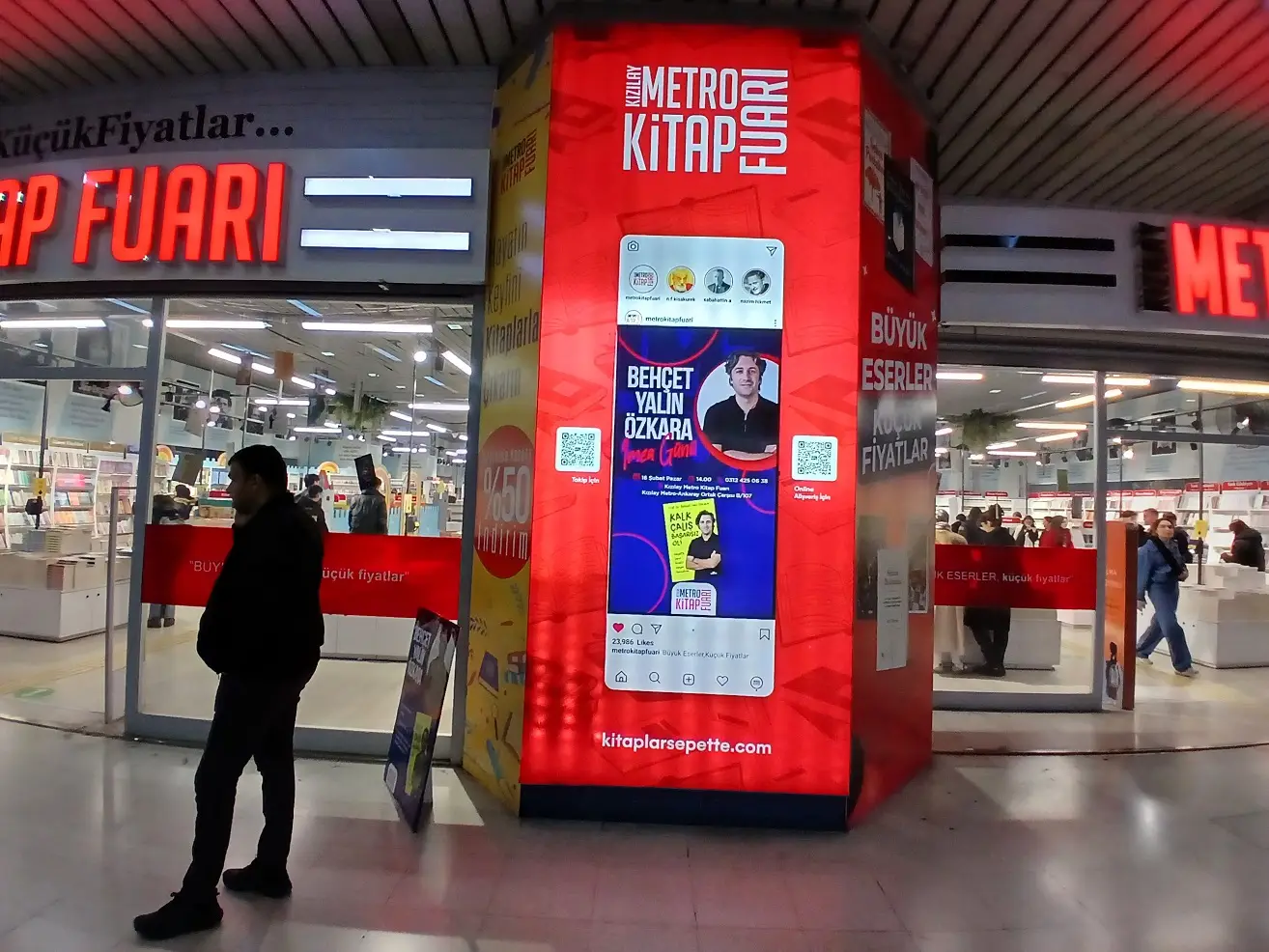 Kalk Çalış Başarısız Ol Kitap Imza Günü Yazar Behçet Yalın Özkara Kızılay Metro Kitap Fuarı (2)