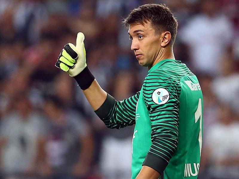 Muslera-1