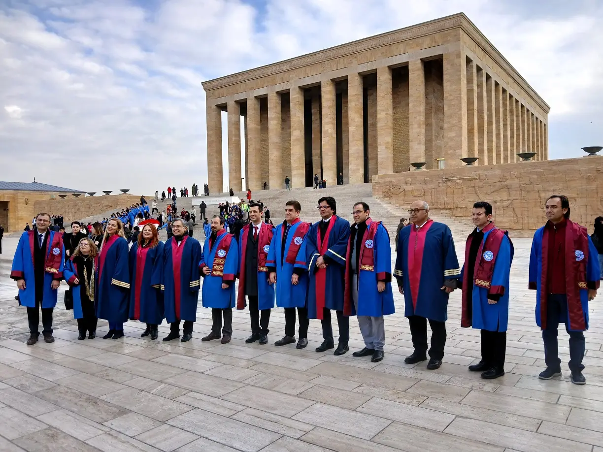 Thk Türk Hava Kurumu Anıtkabir Çelenk Kemal Yurtnaç 100 Yıl (11)