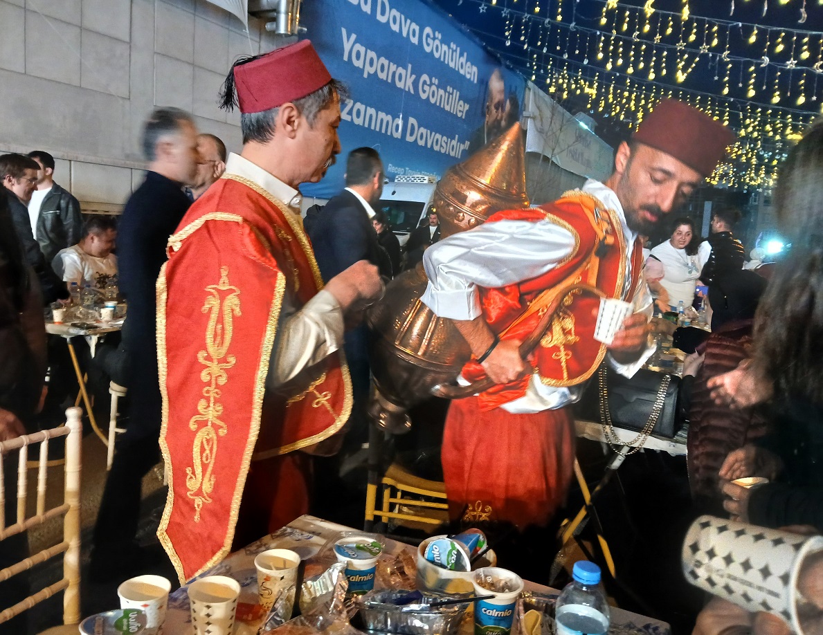 Ak Parti Ankara Il Geleneksel Teşkilat Iftarı Ramazan Şerbeti (2)