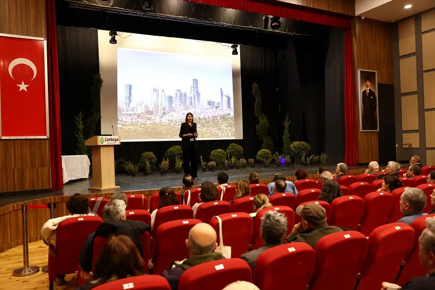 Çankaya Belediyesi Bahçıvanlık Eğitimi Yılmaz Güney Sahnesi (5)