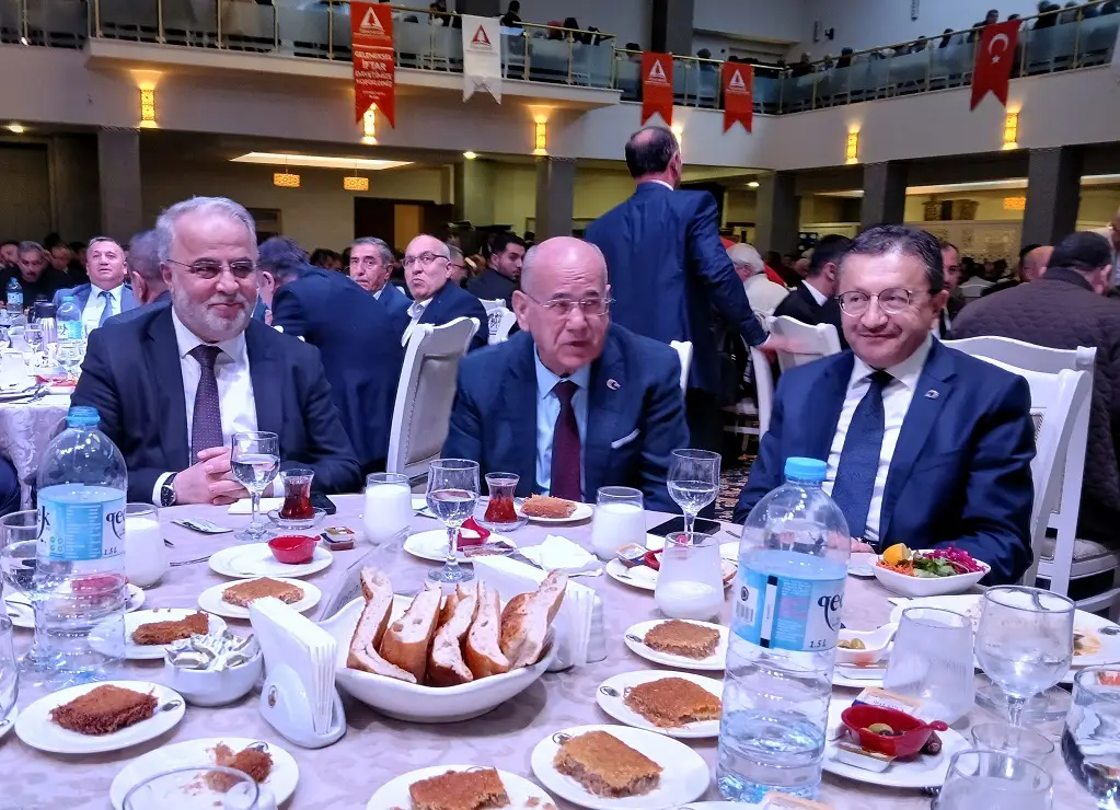 Diyanet İşleri Başkan Yardımcısı Burhan İşliyen Altındağ Veysel Tiryaki Mobilyacılar Iftar