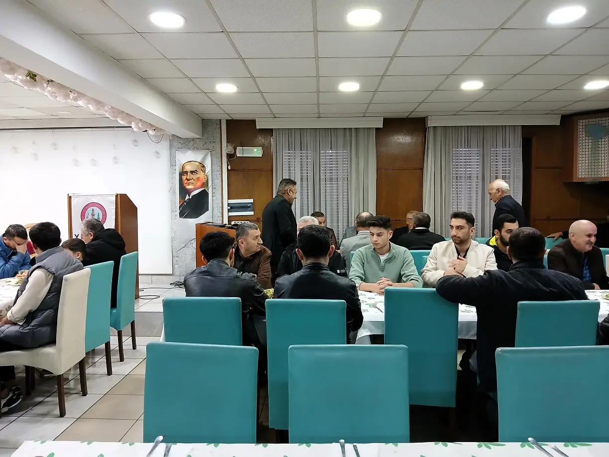 Yozgat Çekerek Koyunculu Köyü Derneği Ramazan Iftarı (2)