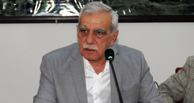 ahmet türk-1