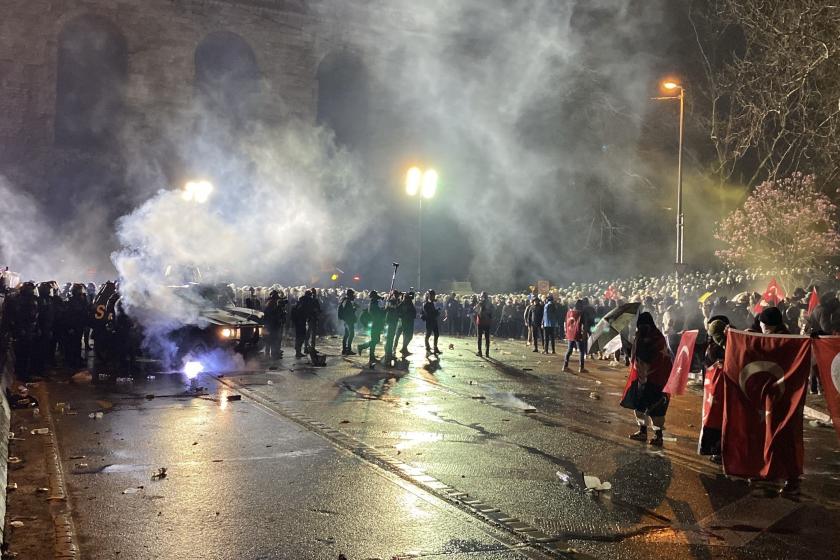 İstanbul'daki Protestolarda Tutuklanan 102 Öğrenci Serbest Bırakıldı