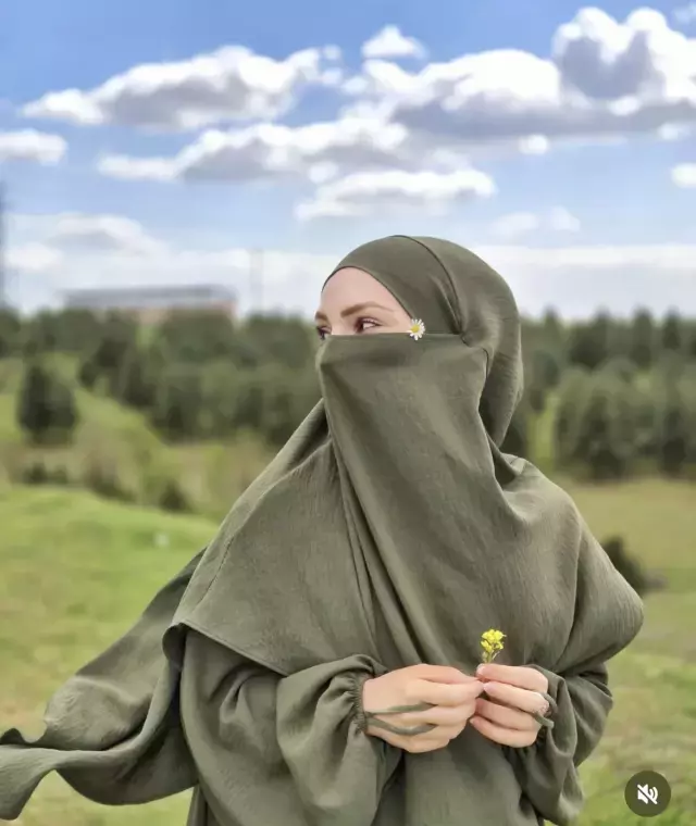20 Yasindaki Ilahiyat Ogrencisi Agaca Asili Halde 12485493 4459 M