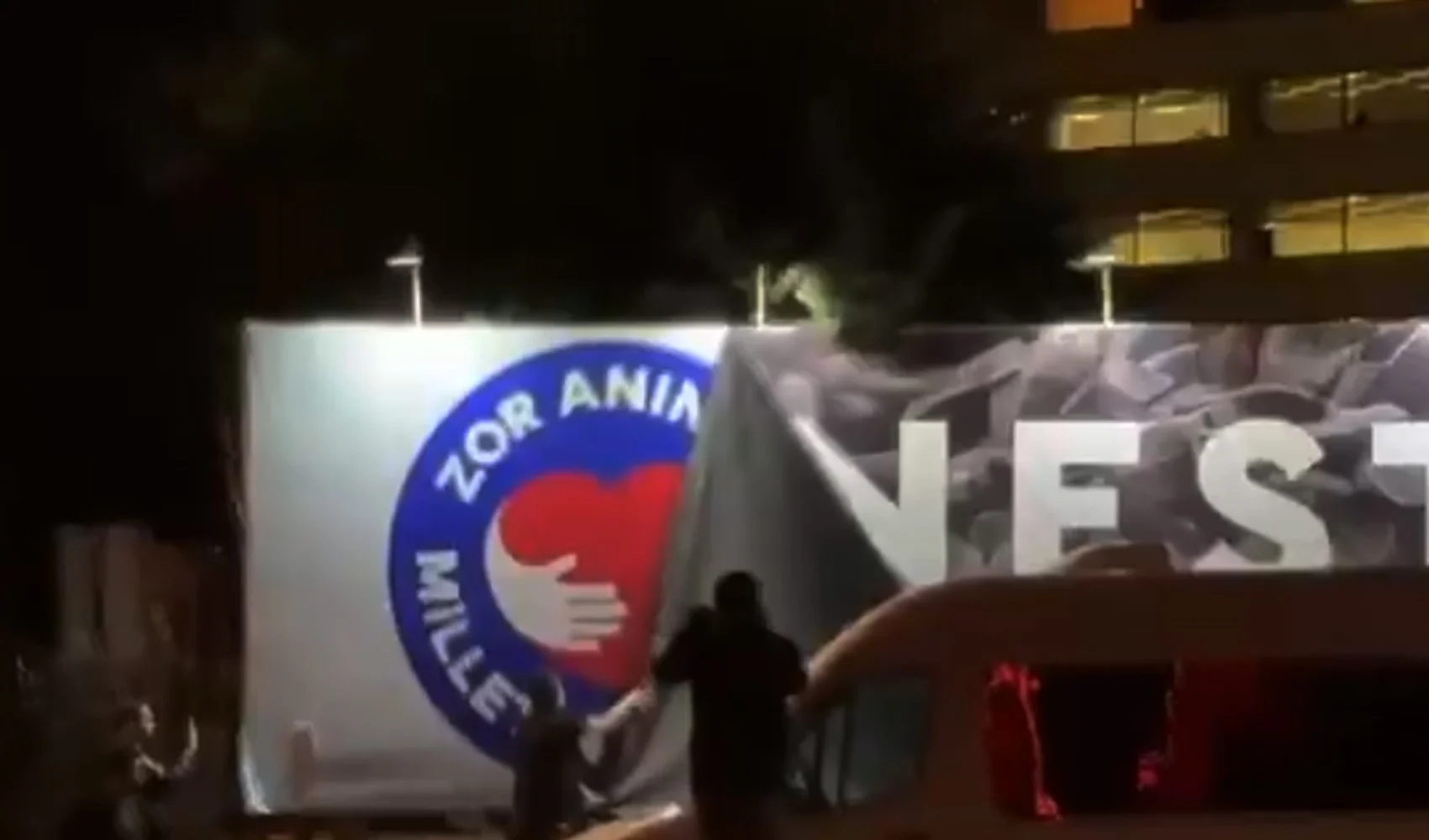 A F İ Ş L E R