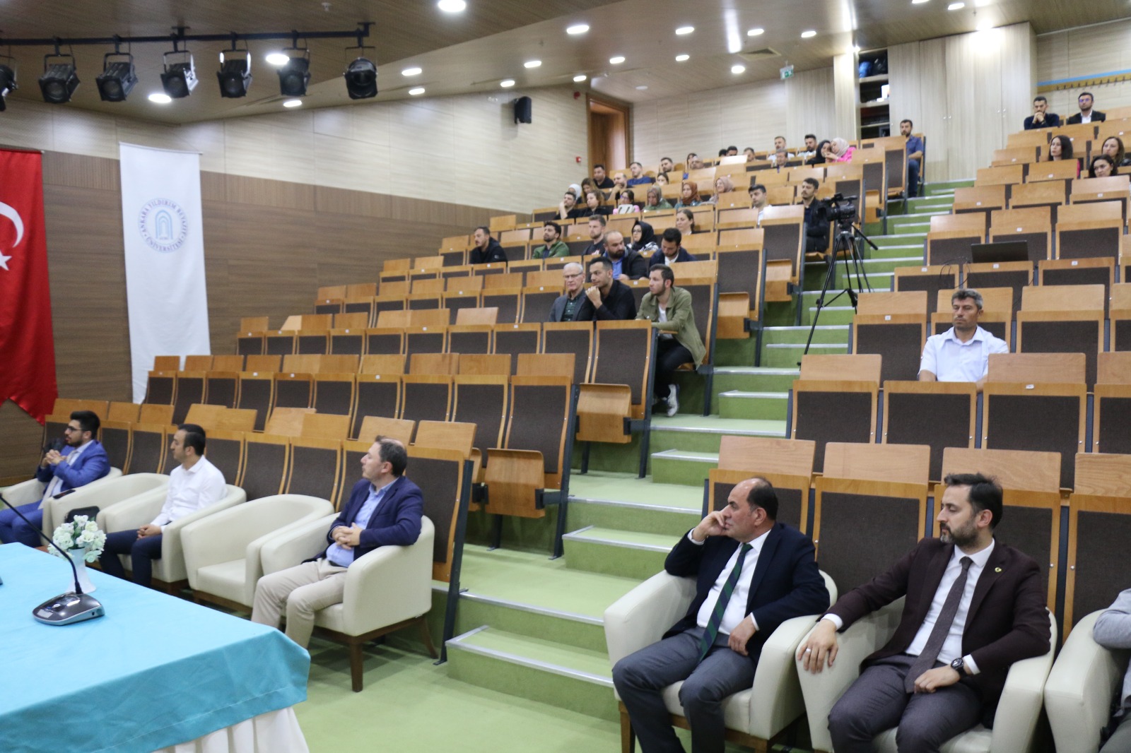 Aile Yılı-1