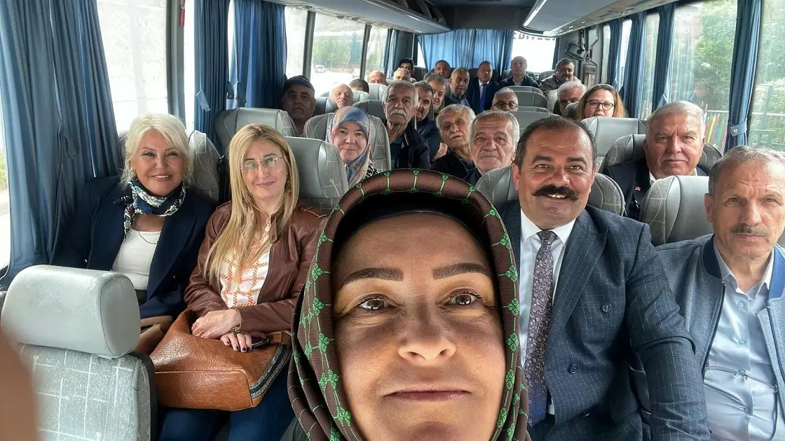 Asi̇lder Kadın Kolları Açanfed Çankırı Orta Ilçesi Kütüphane Açılışı Gezi (8)