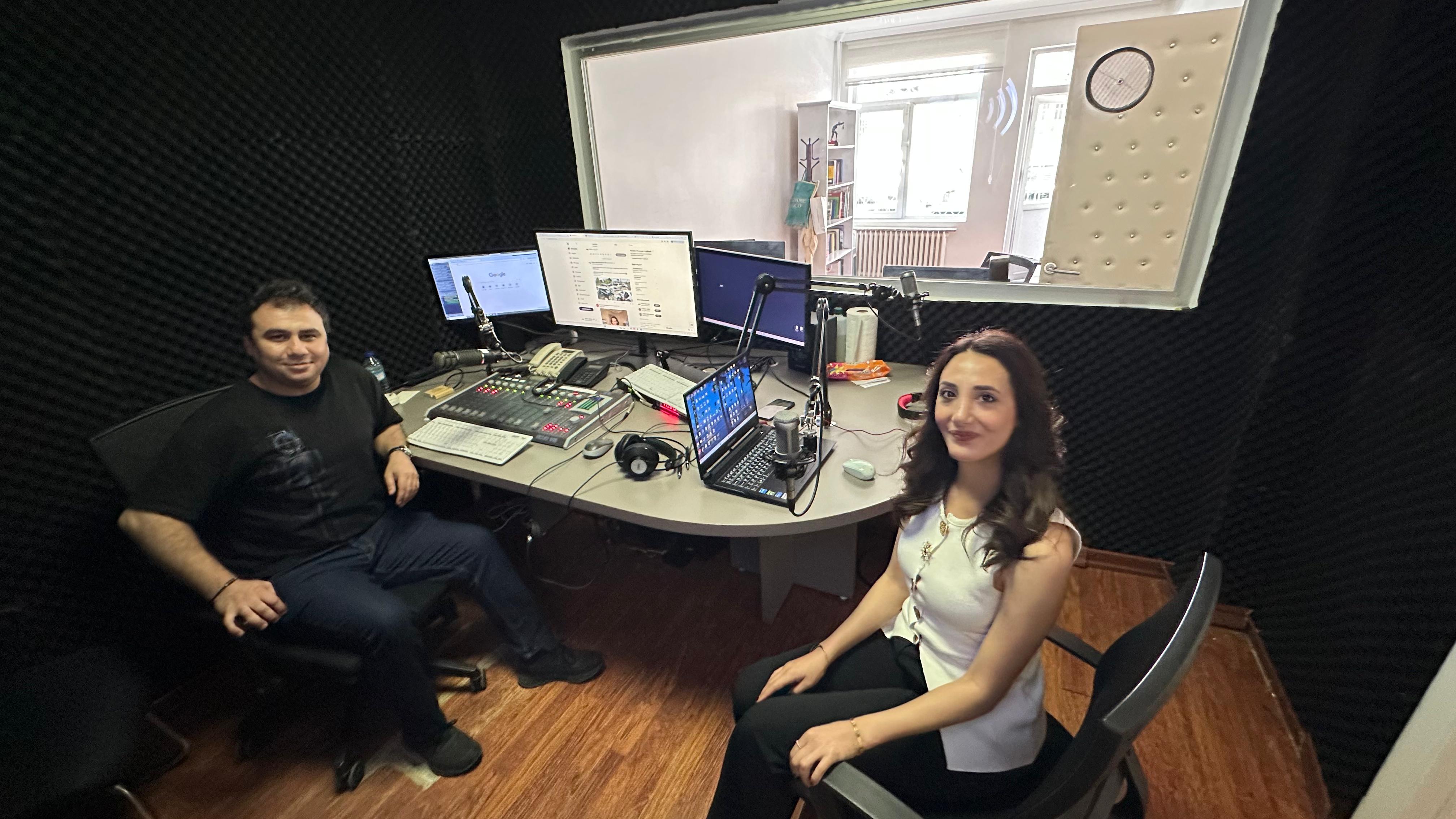 Burak Balcı Radyo Trafik Ankara (1)