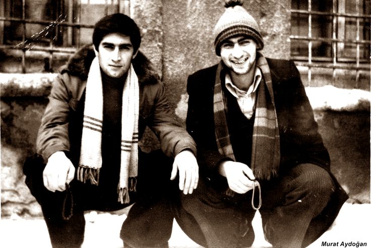 Cezayir Baysal Kimdir