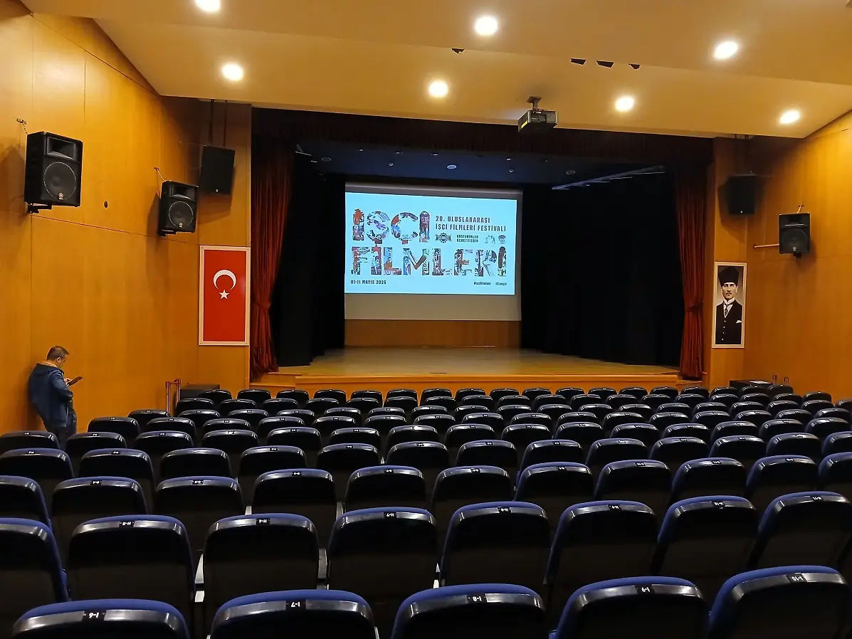 Çsm Işçi Filmleri Festivali Çağdaş Sanatlar Merkezi Gösterim Iff (2)