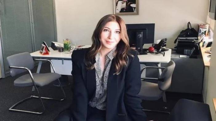 Esra Baydar Kimdir