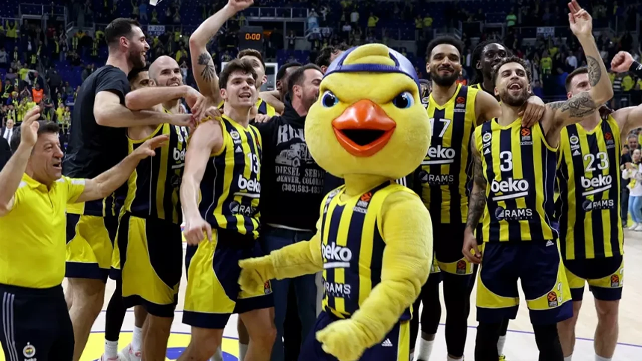 Fenerbahce Beko 3