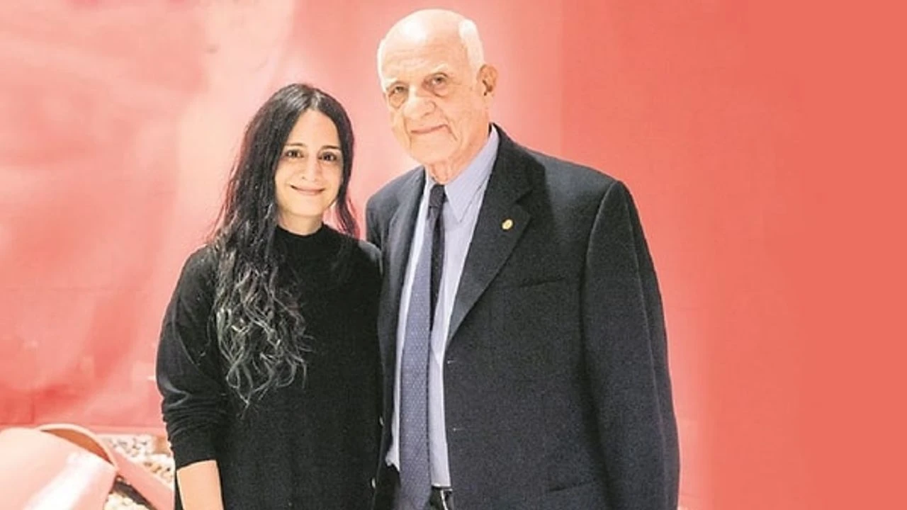 Inan Kıraç Eşi