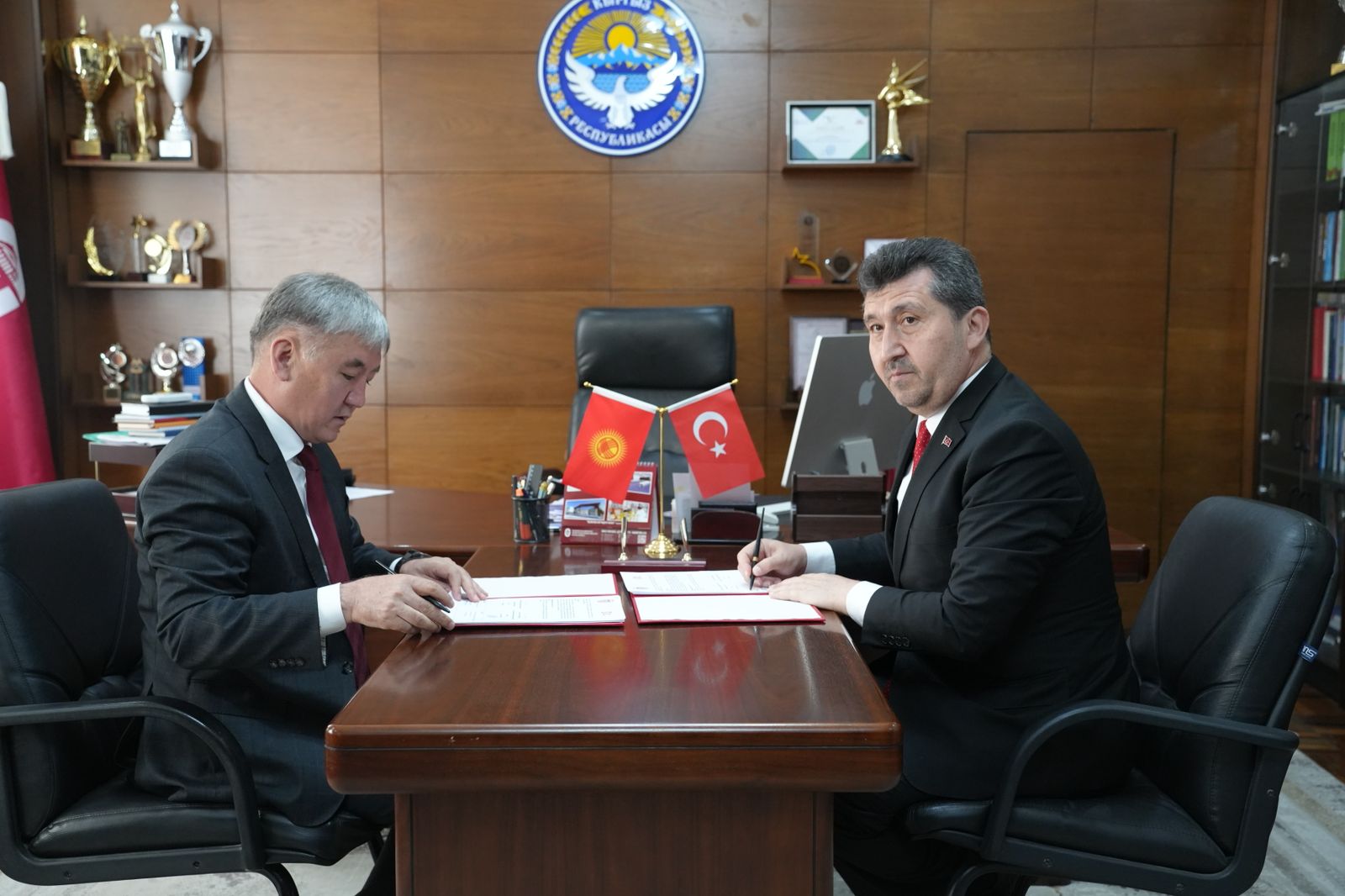 Osh Ü Ankara