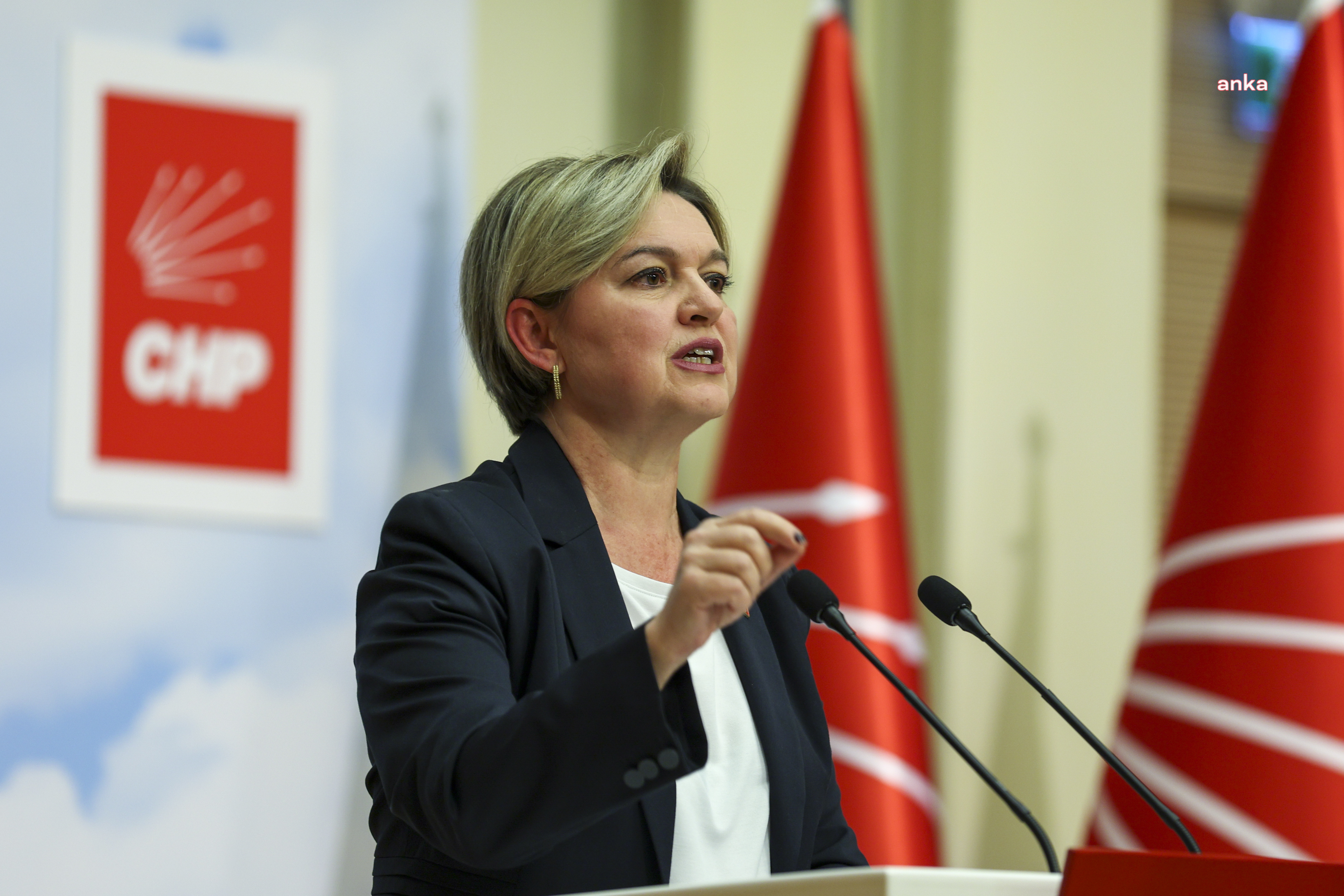 Selin Sayek Bokee
