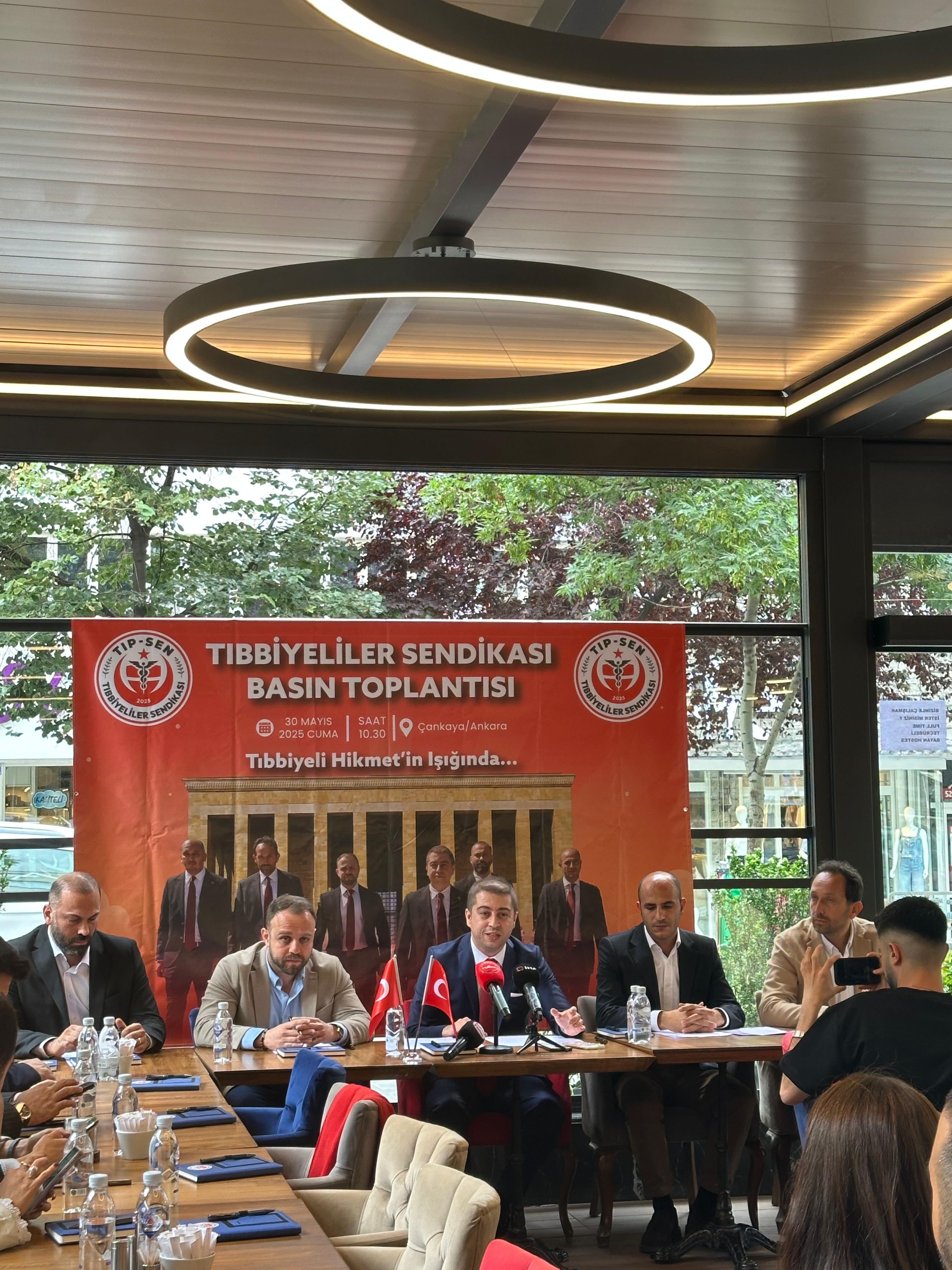 Tıbbiyeliler Sendikası Ankara (2)
