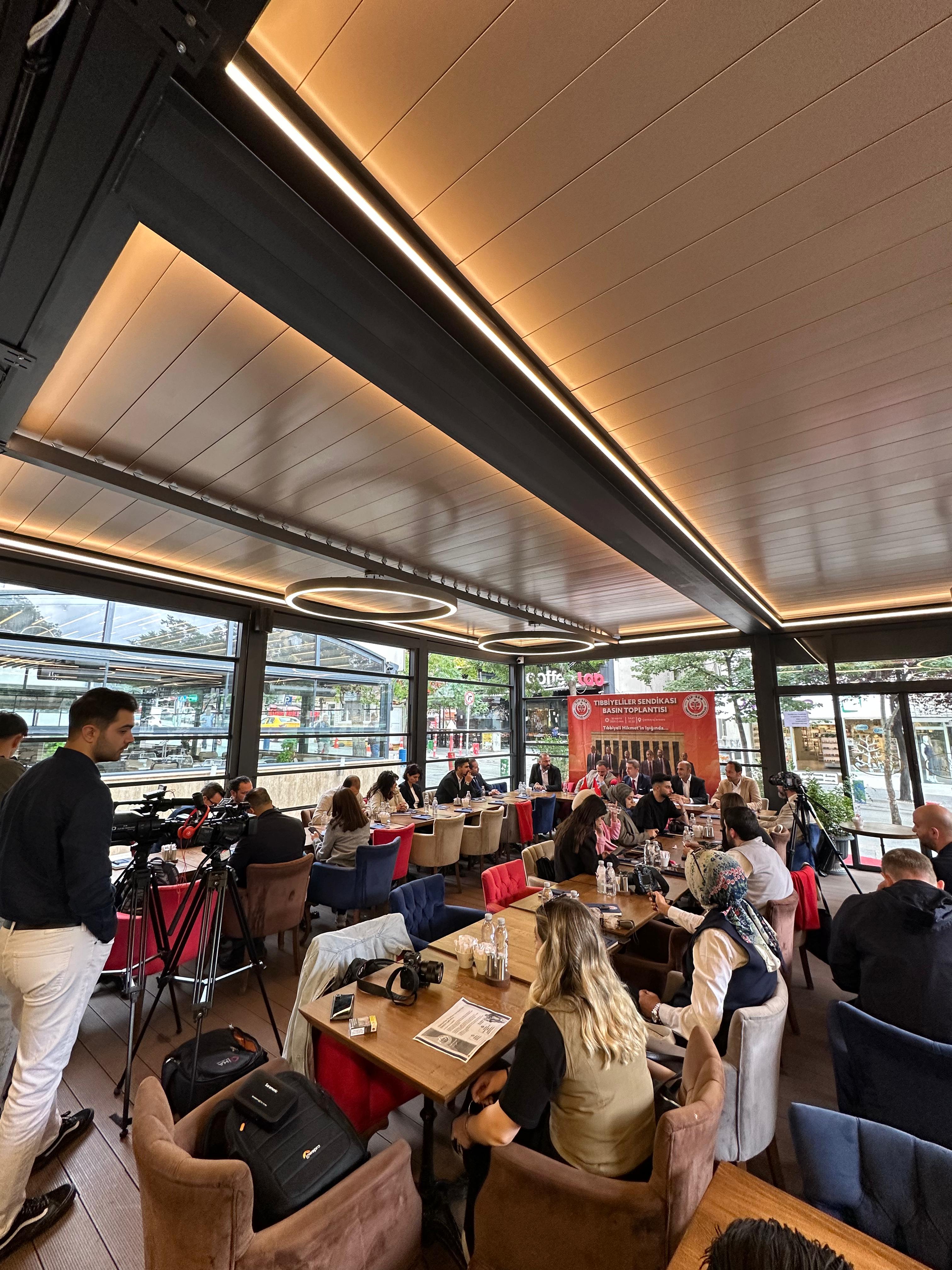 Tıbbiyeliler Sendikası Ankara (4)