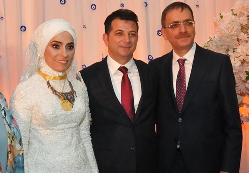 Ünsal Ban Zehra Taşkesenlioğlu