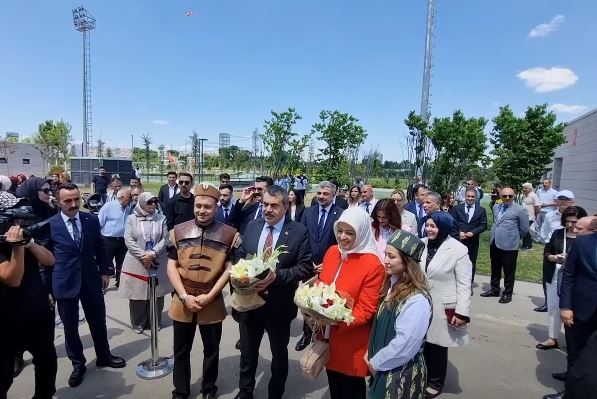 Bakan Tekin Ankara