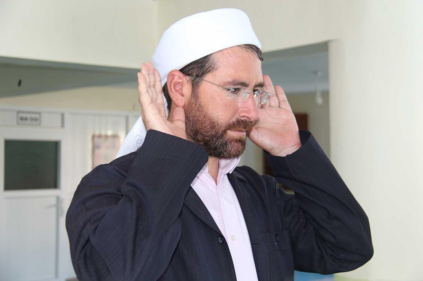Bayram Namazi Nasil Kilinir Safi