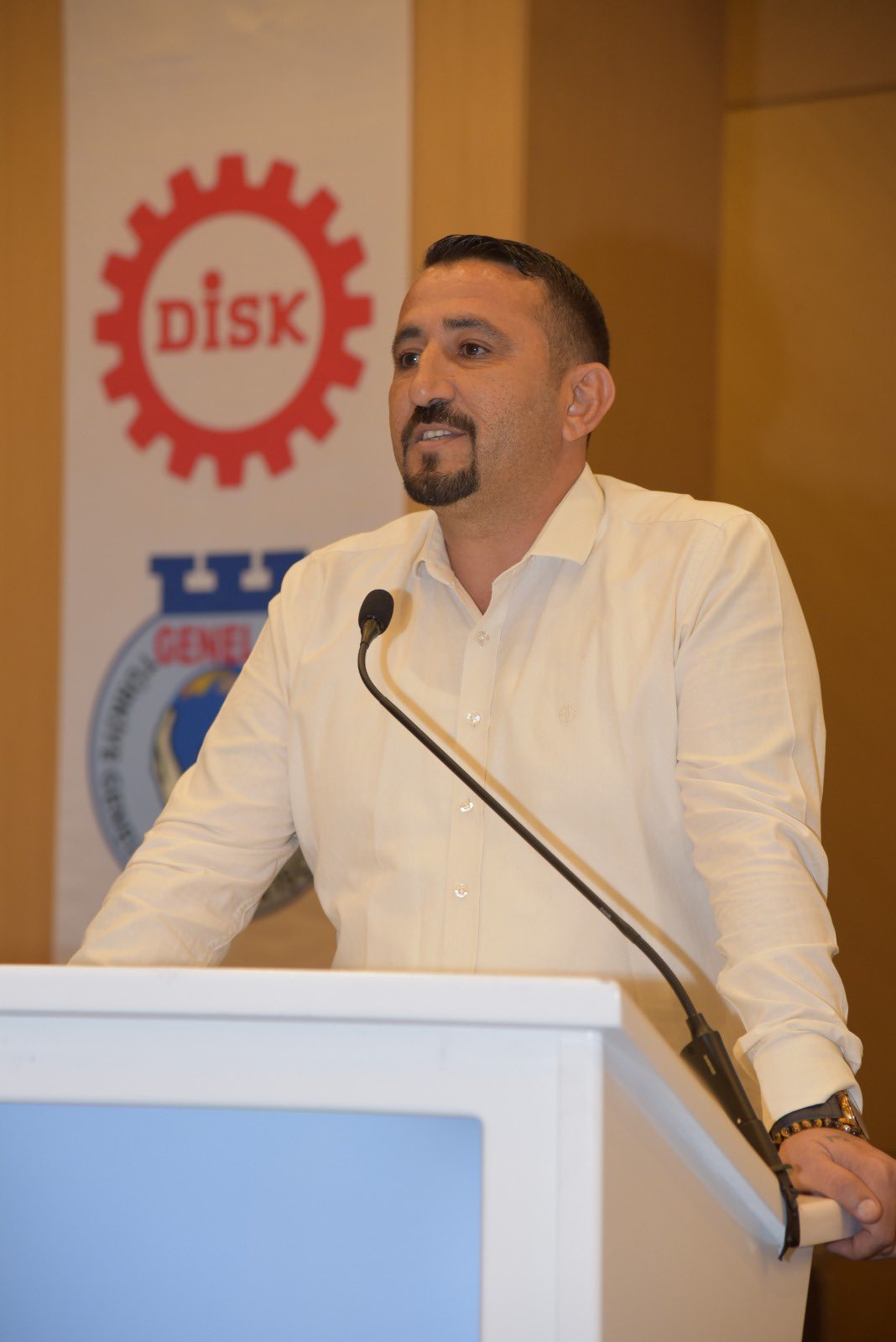 Ercan Gül Kimdir