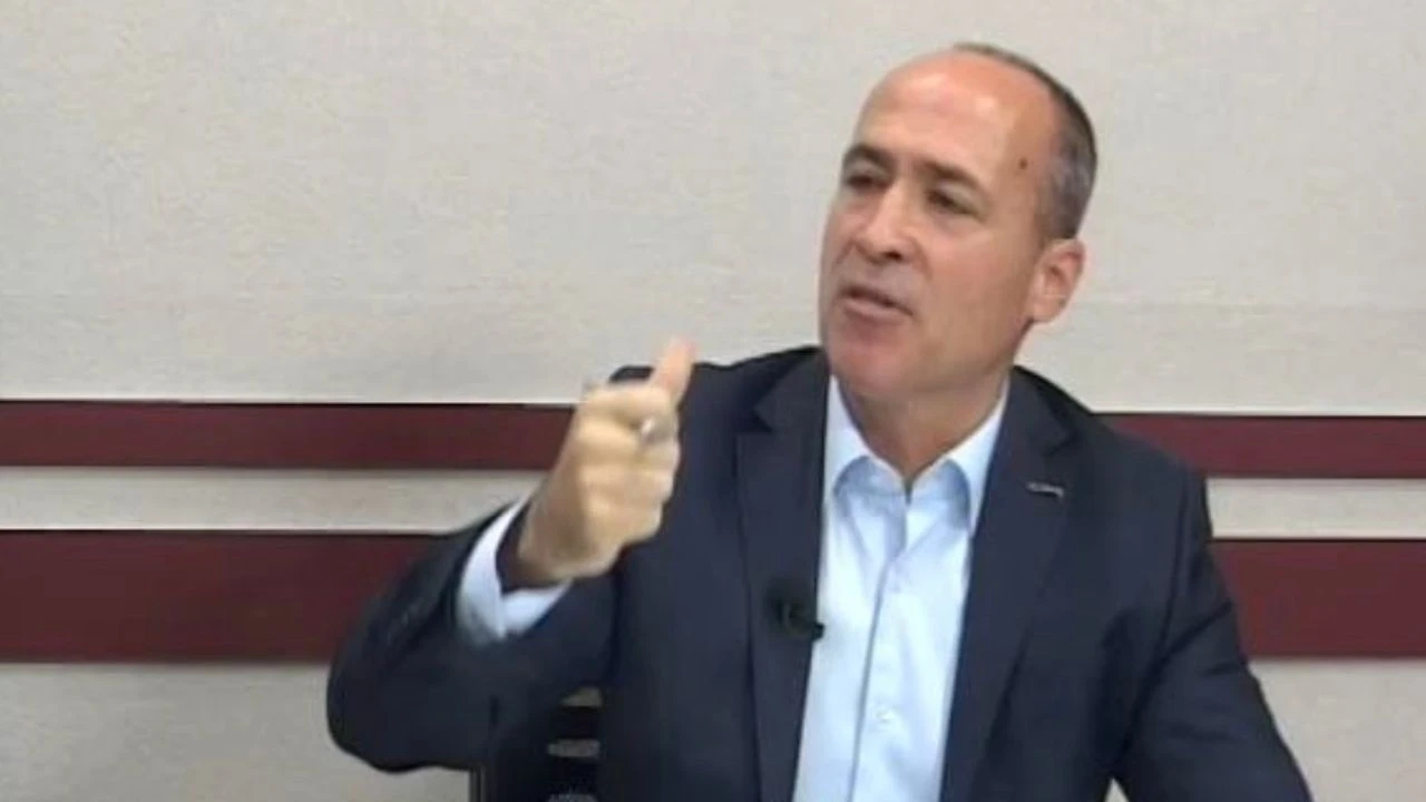 Erdinç Yavaşlı Kaç Yaşında
