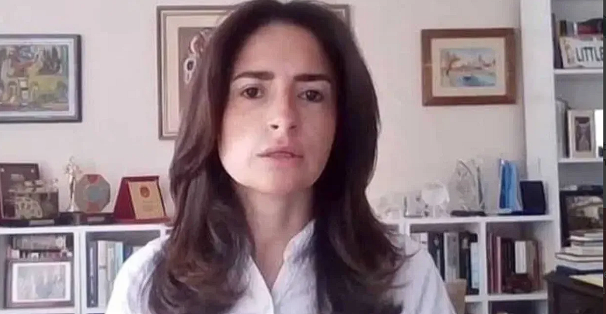 Gülru Gezer Babasi