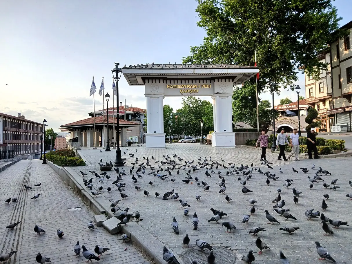 Hacı Bayram Veli Çarşısı Kapı (3)