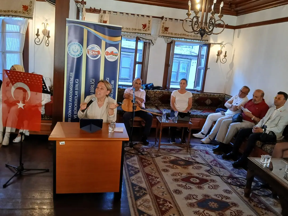 İçan İç Anadolu Birliği Hamamönü Kabakçı Konağı Söyleşi Aile (4)