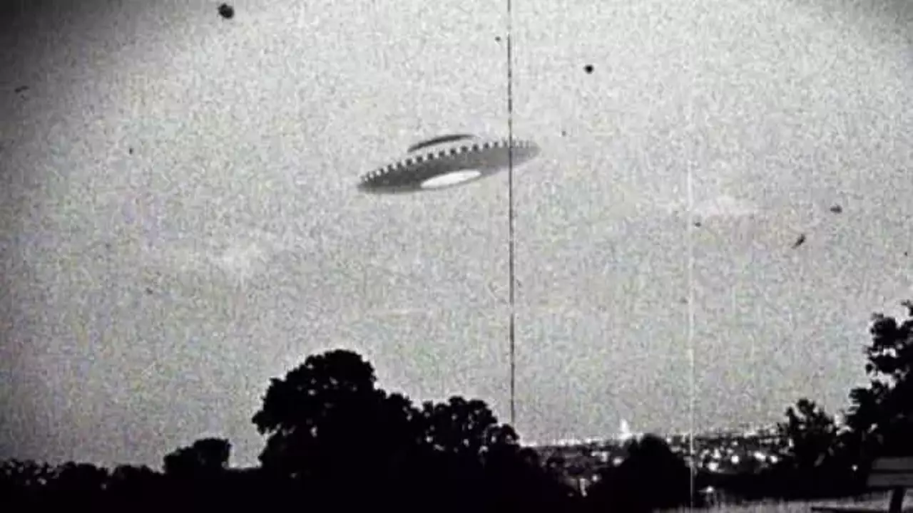 Pentagon Ufo1