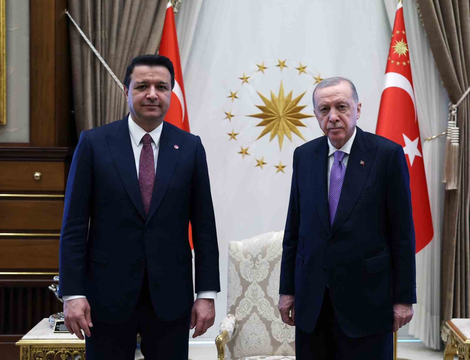 Saadet Partisi-1
