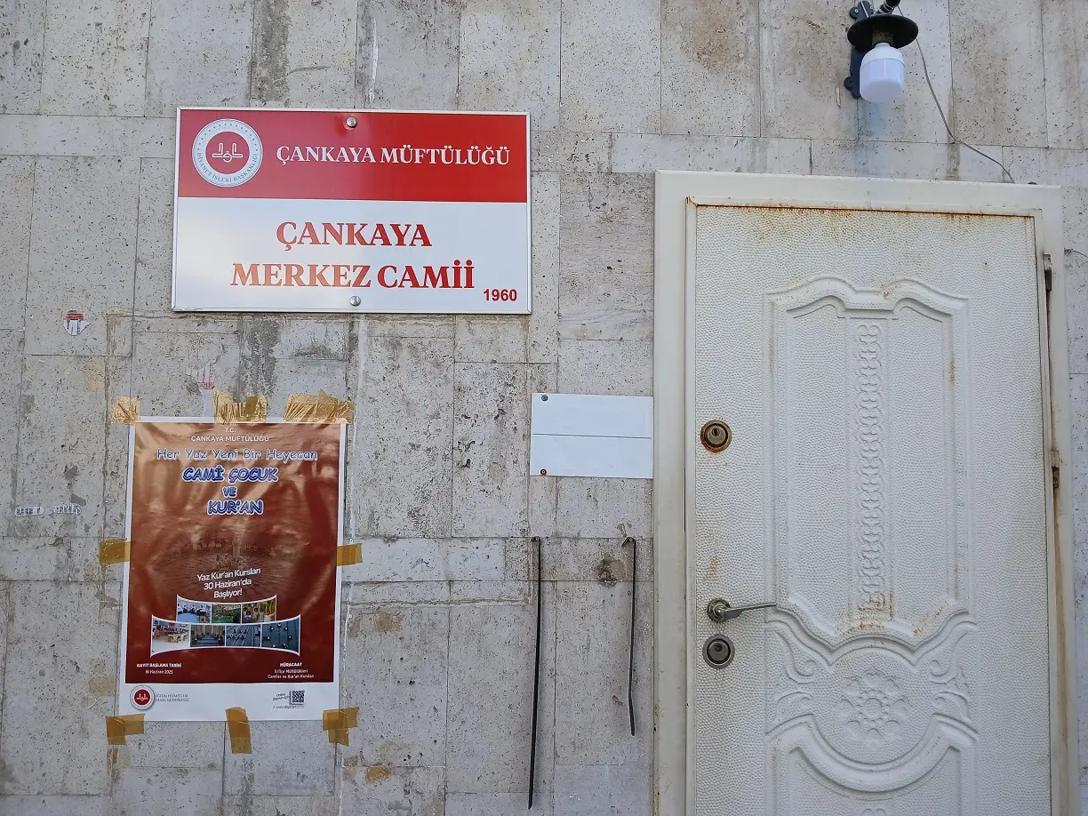 Ankara Çankaya Müftülüğü Merkez Camii Bükreş Sokak (1)