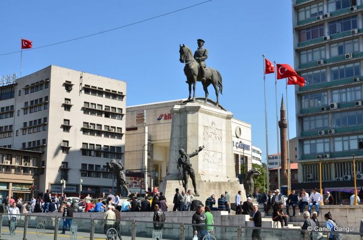Ankara Ulus 100.Yıl Otoparkı Ucret