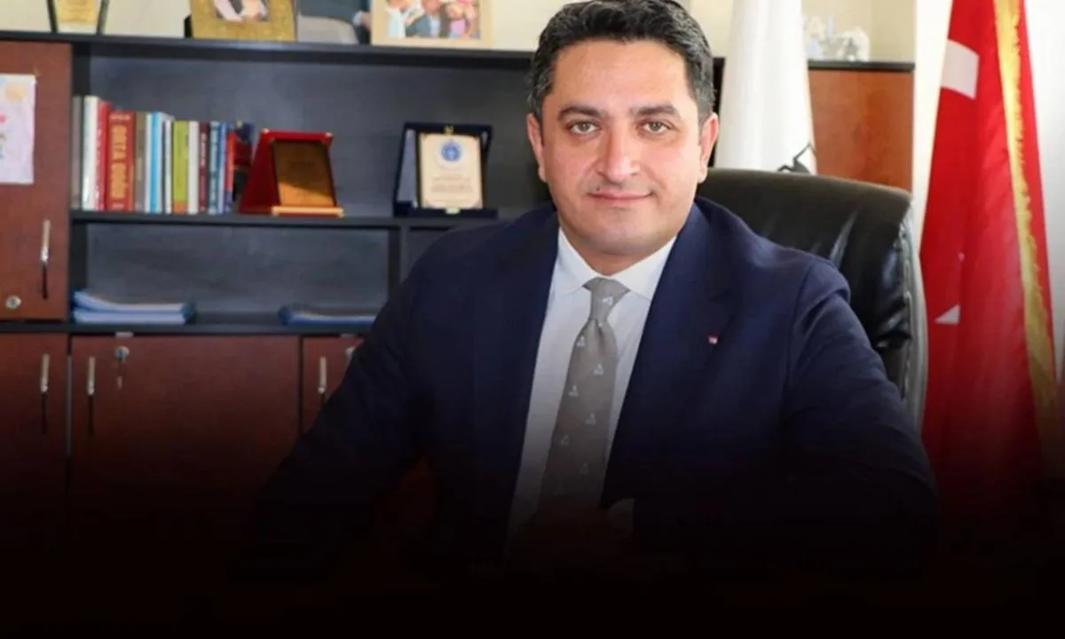 Heval Savas Kaya Kimdir