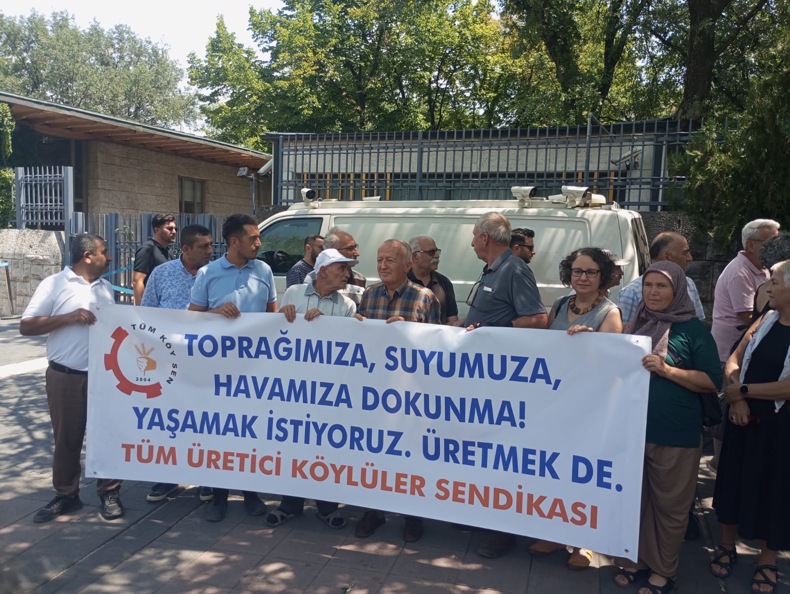 Maden Yasası Köylüler Eylem (4)